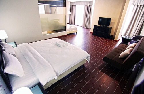 Penampang Hotel | Putatan Platinum Hotel