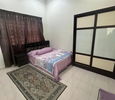 Gua Villa | Puterihomestay