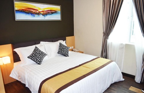 Hutan Kampung Hotel | Q Bintang Hotel
