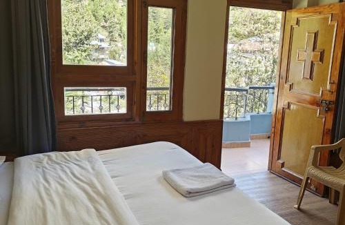 Kasol Hotel | Qpoint hotel