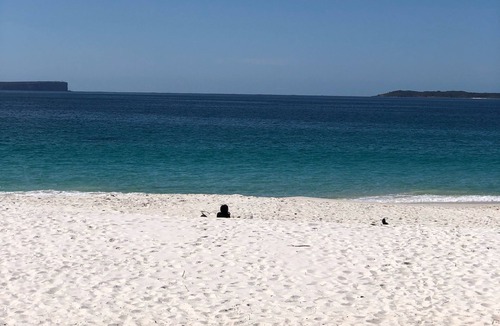 Huskisson Apartment | Quelle Vue HUSKISSON - Means What a View in French - The only place to stay