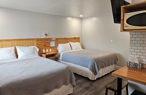 Whitewood Hotel | Quest Motel