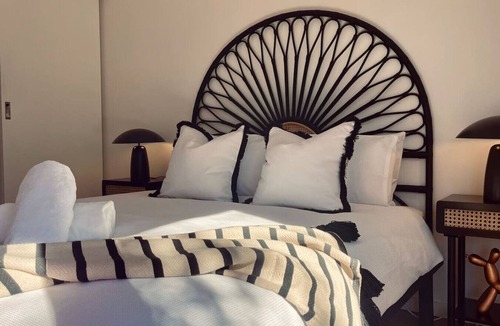 Lyons Apartment | Quiet Studio apartment in the heart of Woden Valley