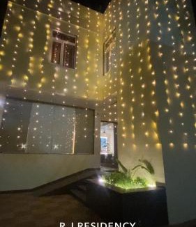 Varanasi House | R J Residency