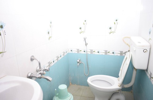 Kuilapalayam Hotel | R.M Guest House