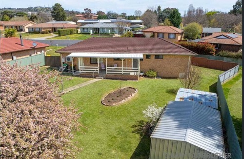 South Bathurst House | 🏁 Racetrack – Charming Family Home Near Mount Panorama