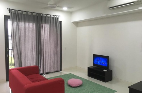 Bukit Jelutong Apartment | Radia Residences