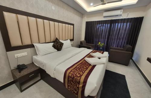 Bhubaneshwar Hotel | Railview Premium- Nr Railway Station Gate No 6