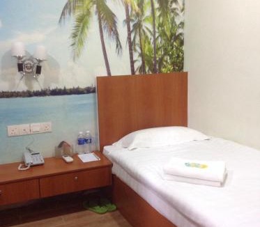 Chinatown Hotel | Rain Forest Hotel
