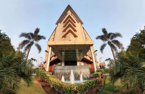 Sushant Lok Hotel | Ramada Gurgaon Central