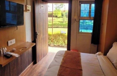 Mathura Resort | Rang Vilas