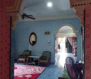 Rantau Panjang House | Rantau Panjang Homestay RP GreenView , BBQ , 8 pax , RPGV 3 bedrooms 4 extra beds