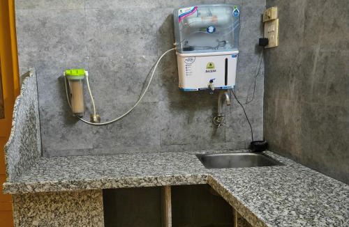 Mahmoorganj House | Rasna Guest house