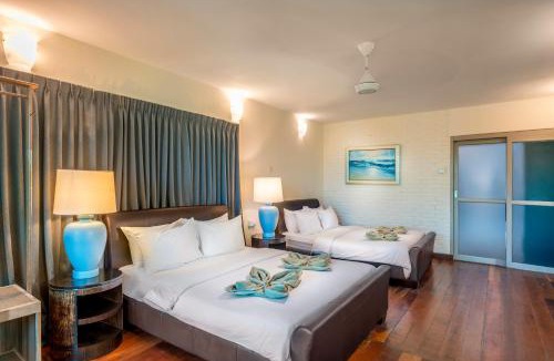 Mersing Resort | Rawa Island Resort