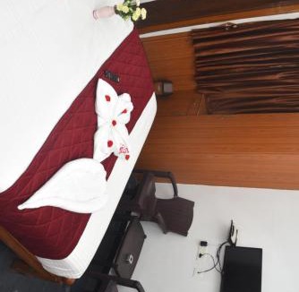 Perundurai Hotel | RD Hotel-Near Anna Statue