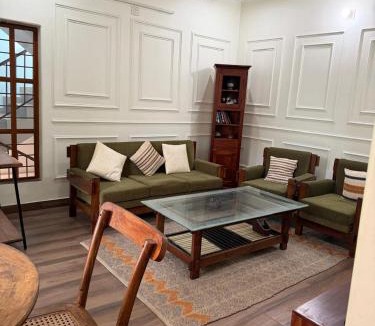 Dehradun Villa | Red Manor