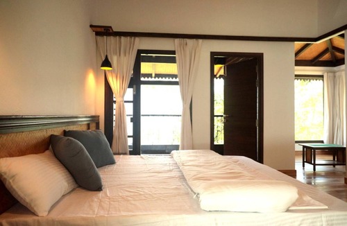 Geyzing Resort | RedPanda Jungle Camp