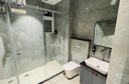 Sector 51 Hotel | Reebah Grande