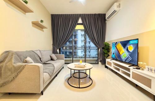 Gelang Patah Apartment | Regalia Forest City Gelang patah by LuXuCoCoon