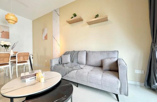 Gelang Patah Apartment | Regalia Forest City Gelang patah by LuXuCoCoon