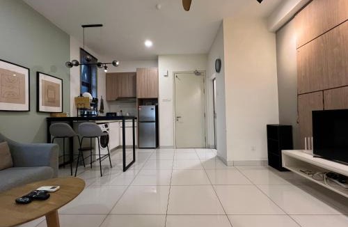 Chow Kit Apartment | Regalia Residences and suits By Comfortcorner