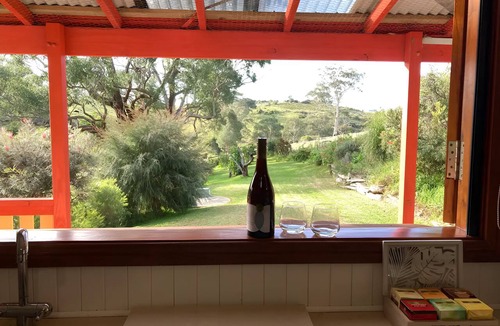 Central Tilba House | Relax with your Best Friend in the heart of Tilba