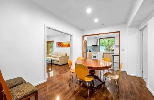 Ringwood House | Relaxing Ringwood Getaway near Mullum Mullum Trail