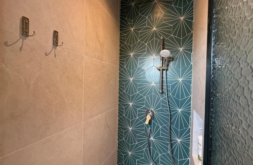 Kampung Jawa Apartment | Reserve 40 Melaka l Heritage Stay l 5-Min Walk to Jonker & Step to Riverside
