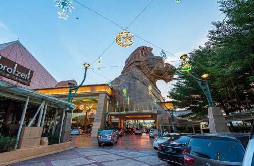 Bandar Sunway Apartment | Resort Suites at Pyramid Tower by GL Staycation