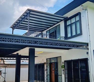 Kota Bharu House | Retro KB Guest House