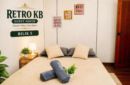 Kota Bharu House | Retro KB Guest House Rooms