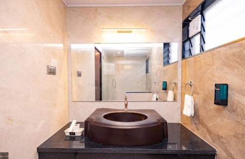 Udupi Hotel | Reunion DeHomes - Premium Suites