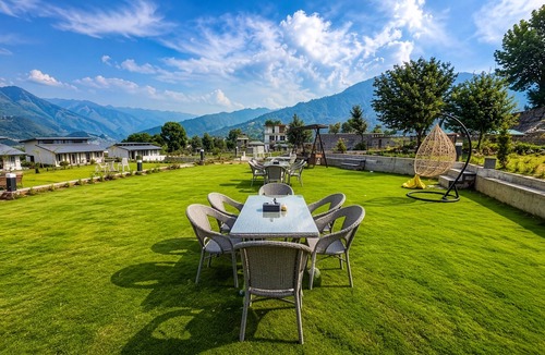 Gunehr Cottage | Riaso - The Luxury Villas Near Landing Site Bir
