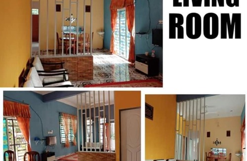 Kampung Gertak Seratus House | Rieza HOMESTAY