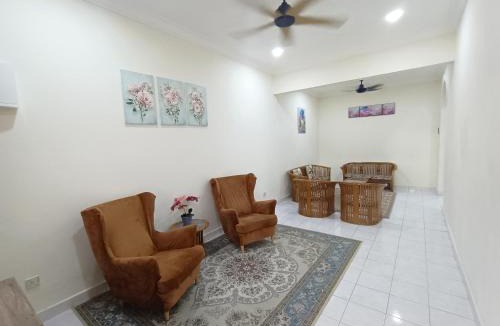 Taman Rinting House | Rinting Corner Islamic Inn, Pasir Gudang