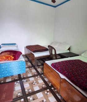 Guptkashi Hotel | River view Resort & Restaurant