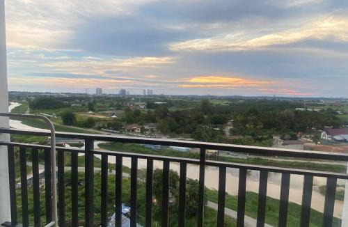 Klebang Besar Apartment | Riverfront Homestay at Ambience Residence