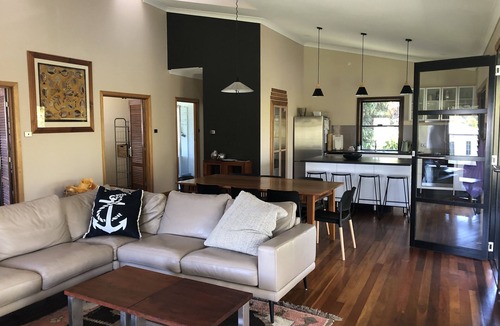 Iluka House | RIVERPEARL - Waterfront modern private house in Iluka. Views Garages huge yard