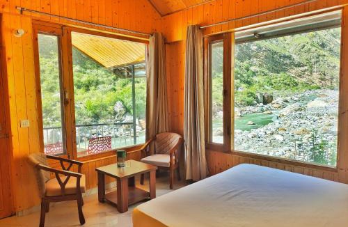 Banjar House | Riverside Bliss Cottages