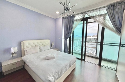 Downtown Kota Kinabalu Apartment | Riverson soho kota minabalu near imago