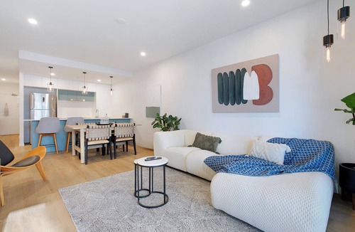 Newstead Apartment | Riverstone Perch Urban Comfort near Brisbane River