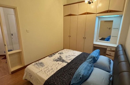 Kampung Surabaya Apartment | Riverview Home @Waterfront KCH