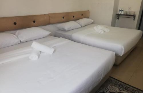Taman Universiti Hotel | RIYAD HOTEL