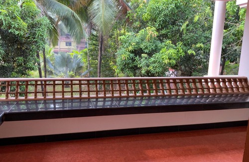 Kozhikode Villa | "Rohini Villa" 5 Bedroom Luxury Garden Villa in Kozhikode