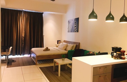 Kampung Datuk Keramat Apartment | Romantic Pool Balcony Studio @ Embassy Row KLCC by 7kgTravellerHome