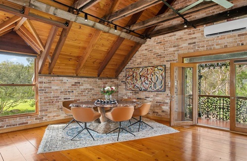 Berrilee House | Romantic, Secluded Retreat With Amazing Views
