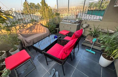Malviya Nagar Apartment | Rooftop paradise