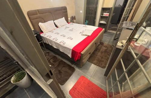 Malviya Nagar Apartment | Rooftop paradise