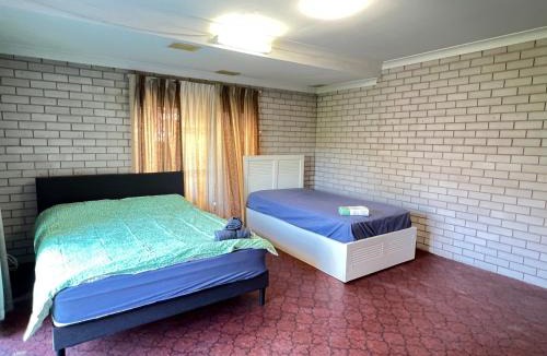 Epping House | Room 71
