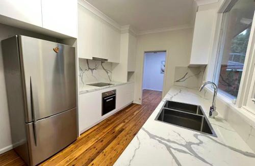 Epping House | Room 95